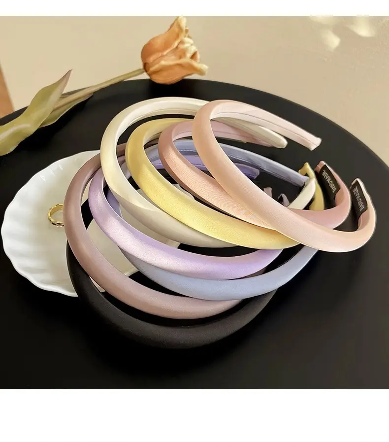 Women's Solid Color Glossy Hair Hoop Non-Slip Stamp — feature 9