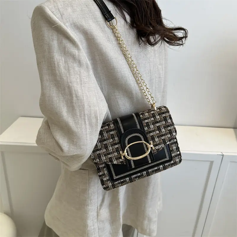 Korean Style Chain Shoulder Bag Black Cotton Linen - Image 6