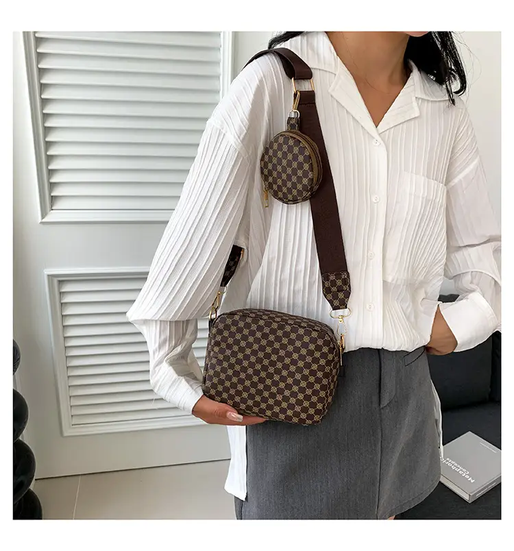 Women Printed Casual Shoulder Bag Brown Patterned 2023 — feature 17