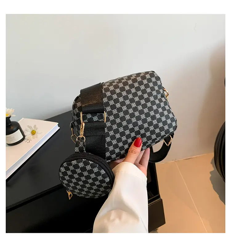 Women Printed Casual Shoulder Bag Brown Patterned 2023 — feature 25