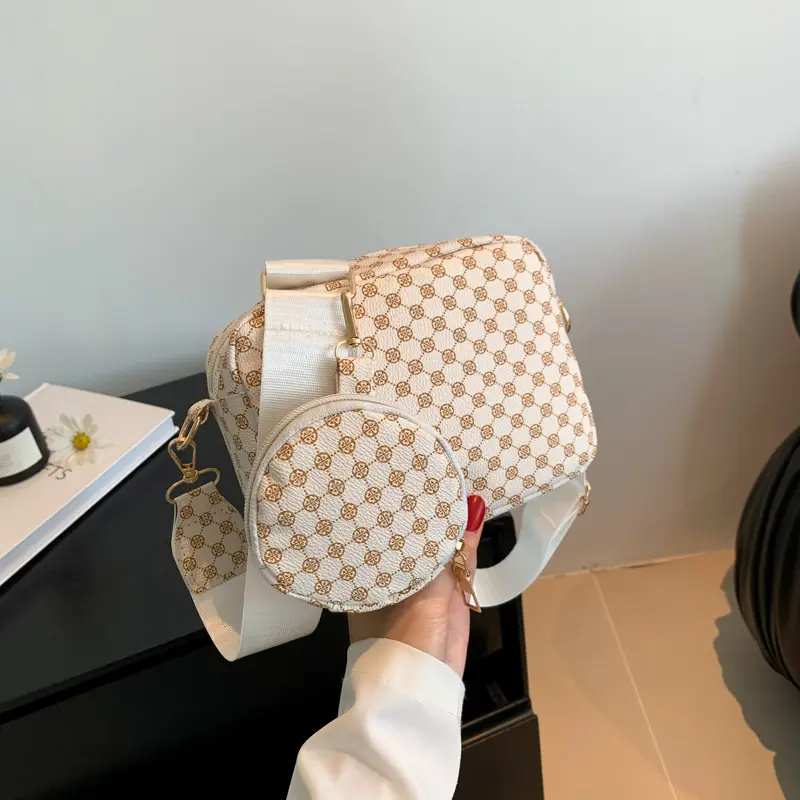 Women Printed Casual Shoulder Bag Brown Patterned 2023 - Image 2