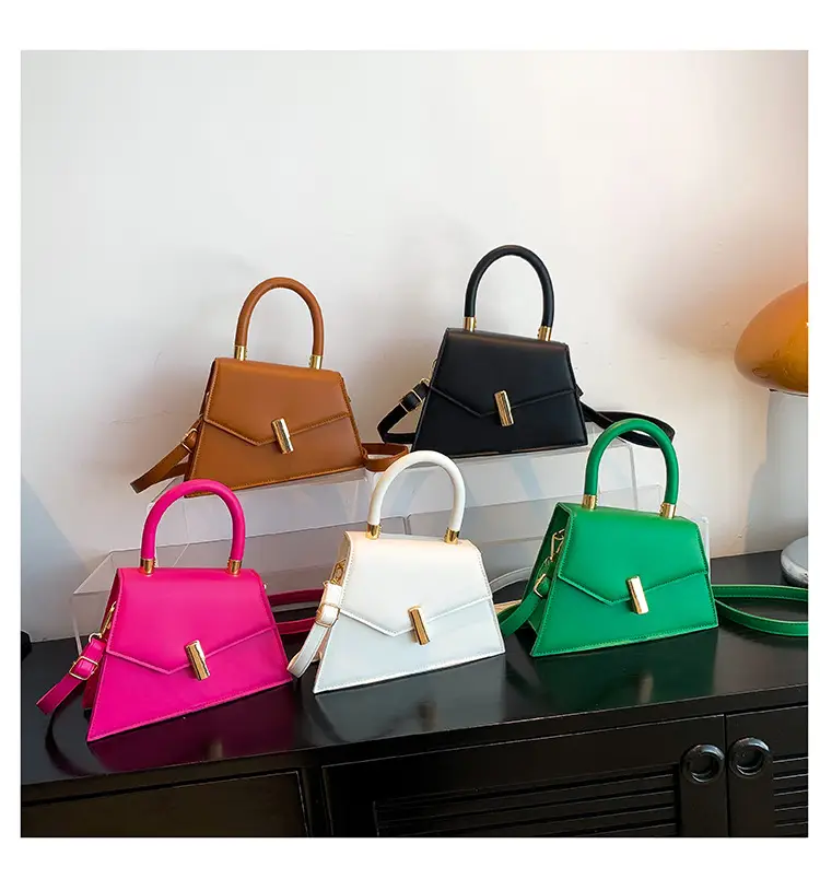 Retro Square Metal Lock Shoulder Bag 2022 Women — feature 28
