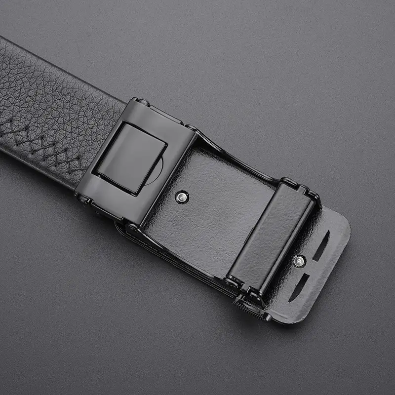 Men Black Leather Belt with G Buckle - Image 4