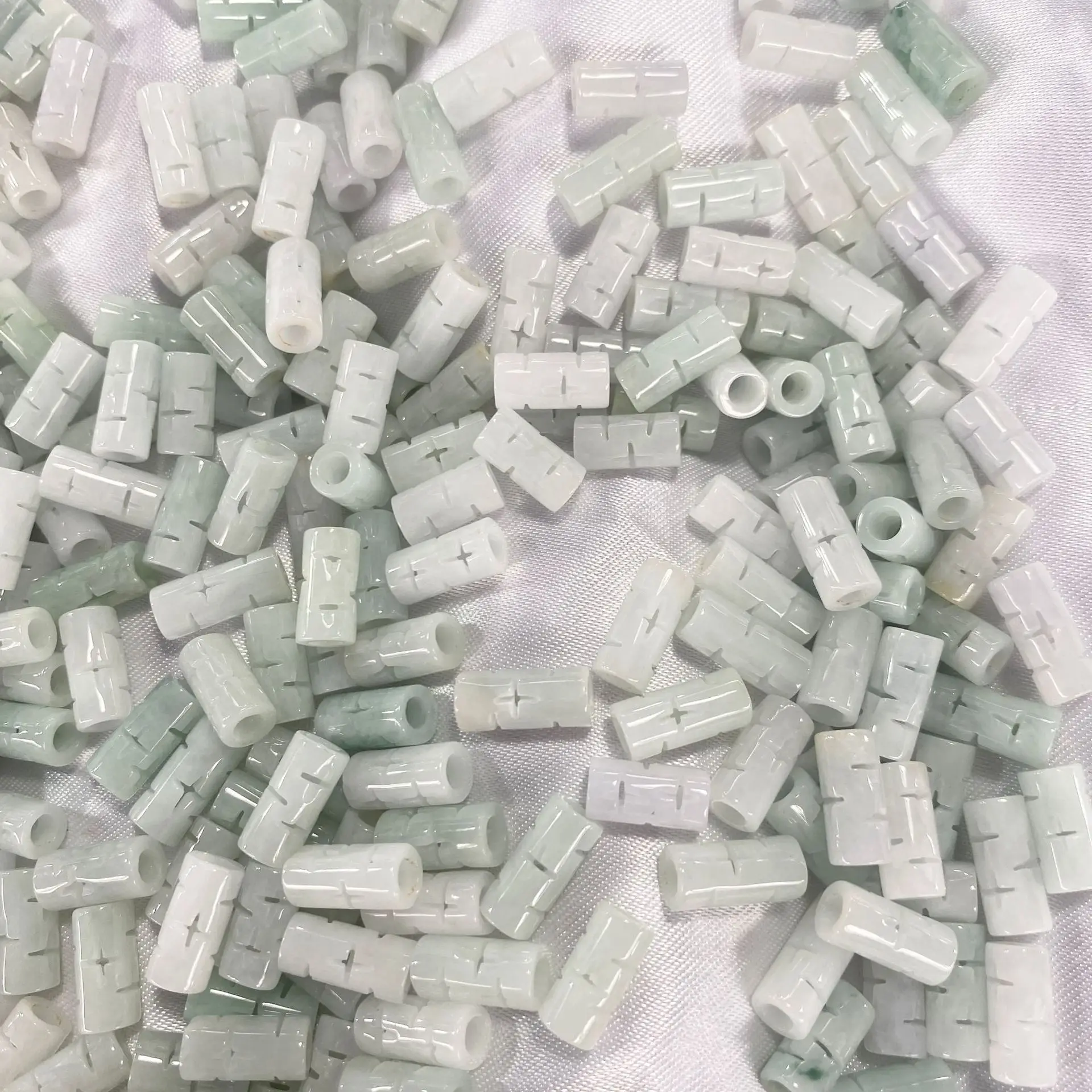 Green Cross Carved Jade Pipe Beads Wholesale — feature 2