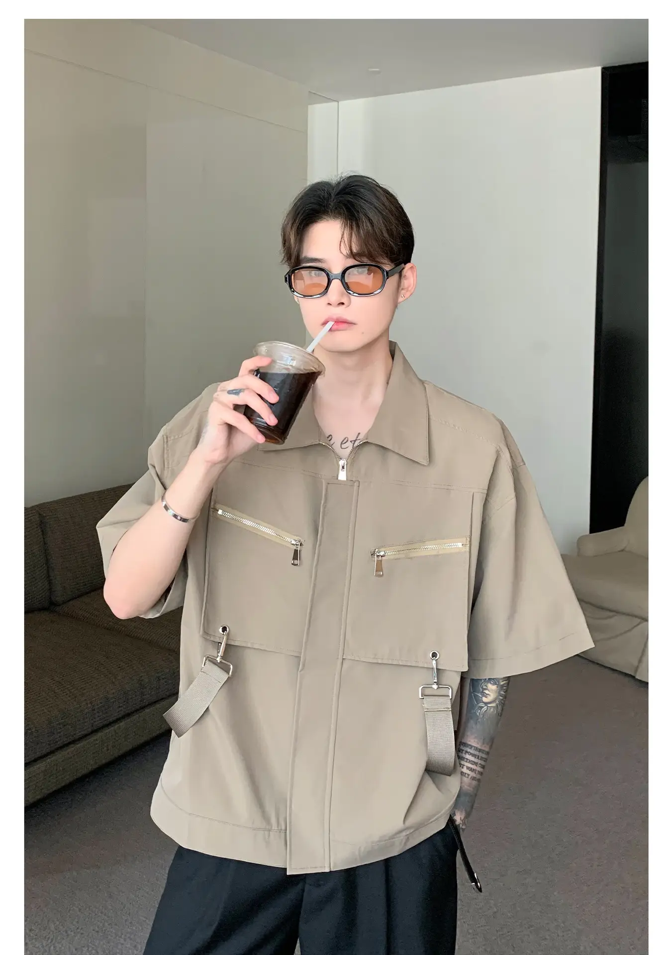 Men's Black Metal Zipper Short Sleeve Shirt — feature 12