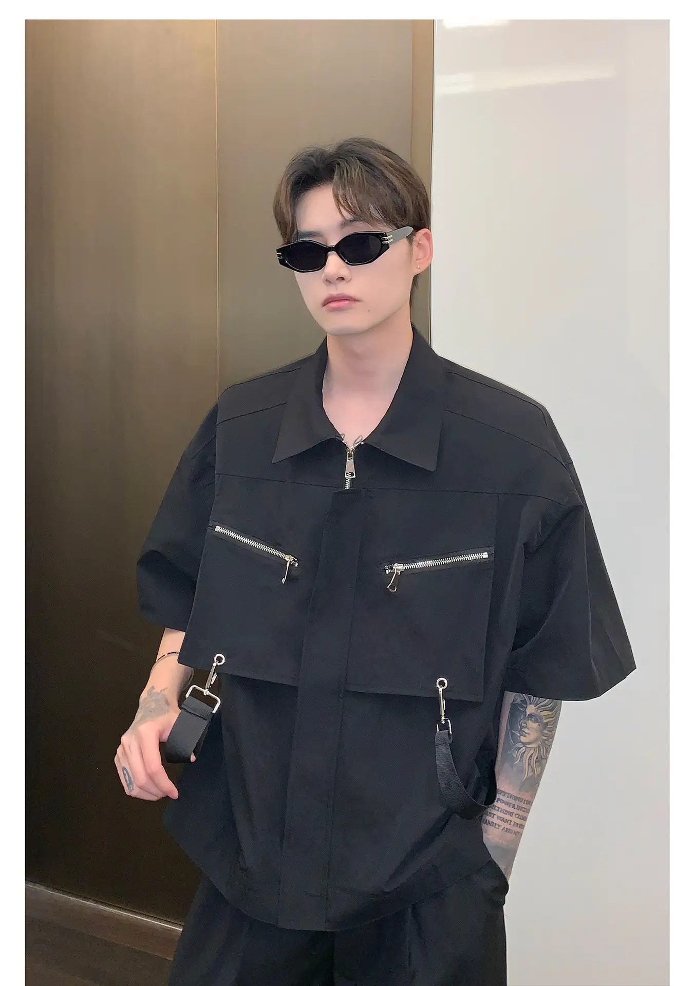 Men's Black Metal Zipper Short Sleeve Shirt — feature 16