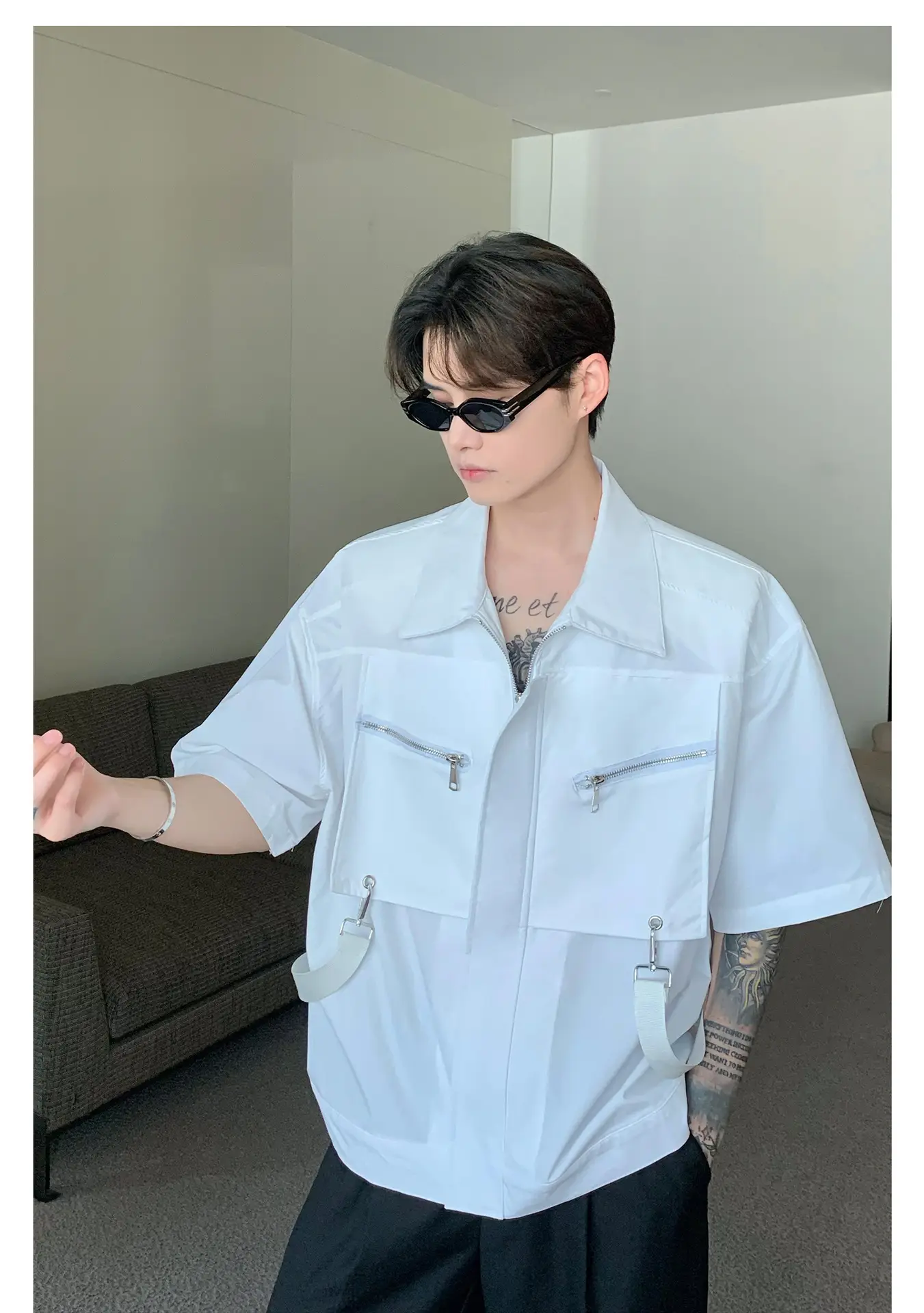 Men's Black Metal Zipper Short Sleeve Shirt — feature 6