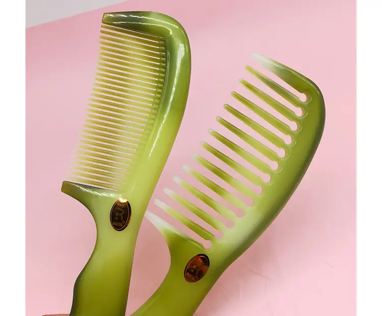 Long Hair Combs for Women Extra Thick Wide Teeth Plastic — feature 11