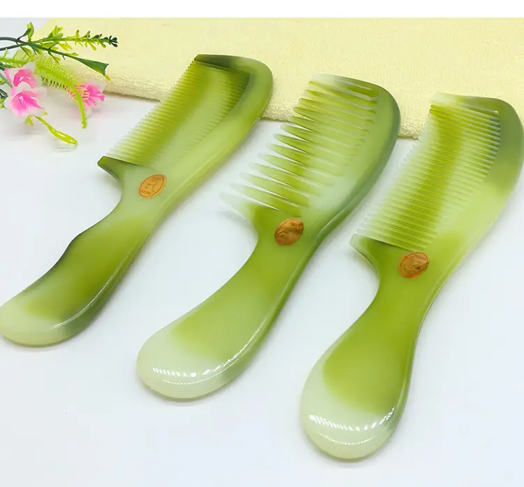 Long Hair Combs for Women Extra Thick Wide Teeth Plastic — feature 13