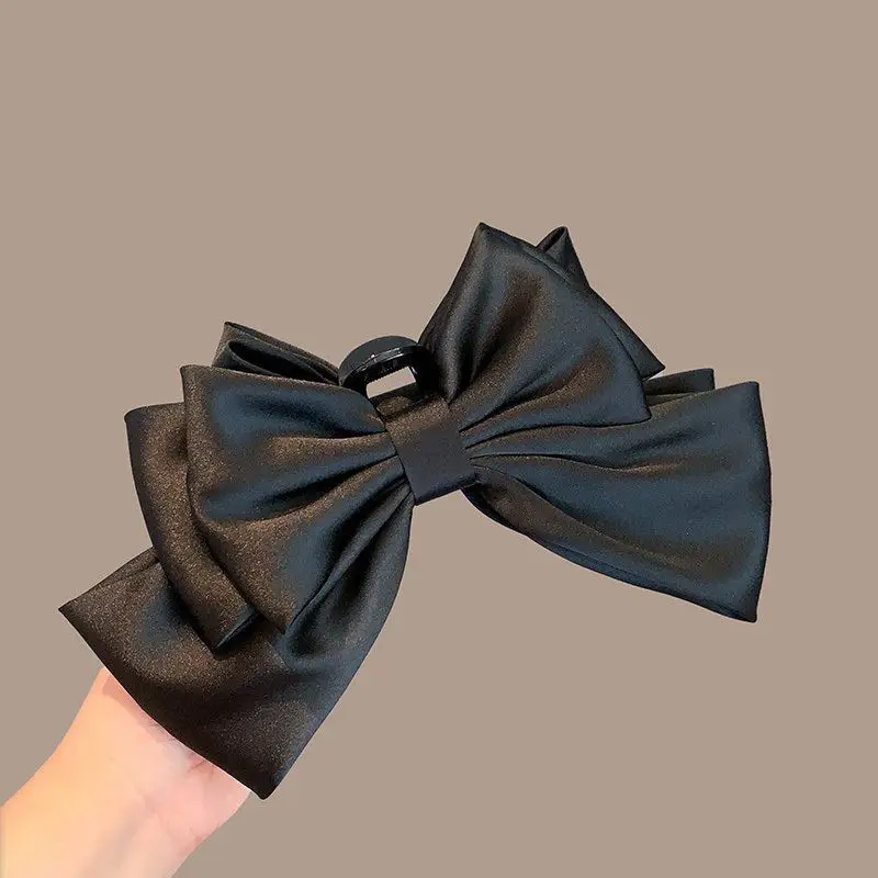 Black Super Large Bow Grip Hair Clip for Women - Image 2