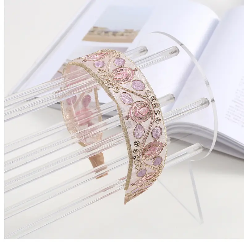 Luxury Floral Bangle with Inner Teeth & Silk Embroidery — feature 6