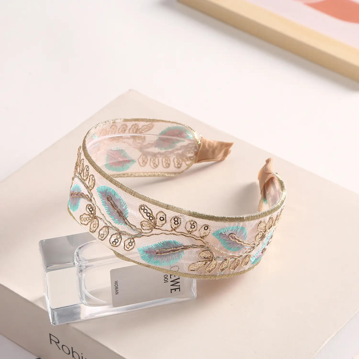 Luxury Floral Bangle with Inner Teeth & Silk Embroidery