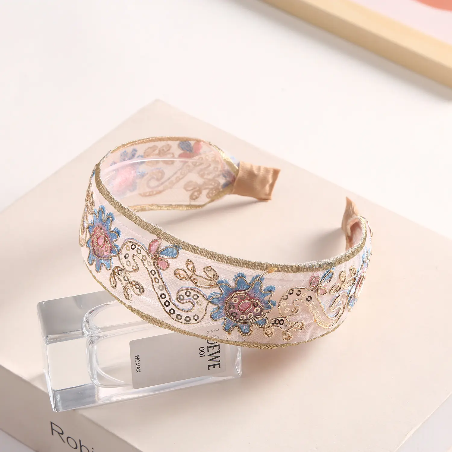 Luxury Floral Bangle with Inner Teeth & Silk Embroidery