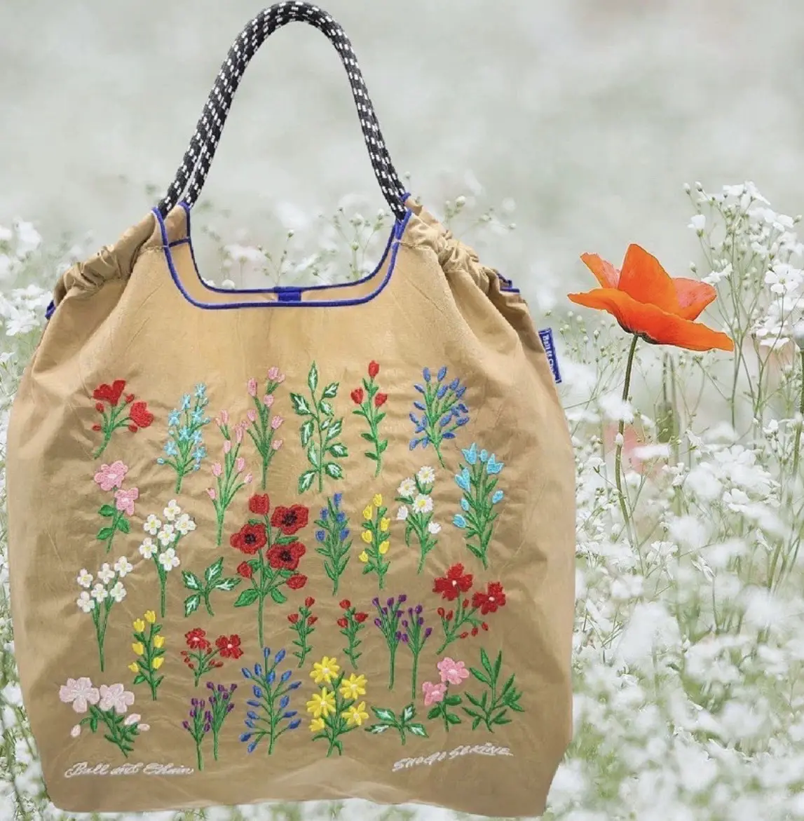 Women's Embroidered Floral Handheld Bag White — feature 9