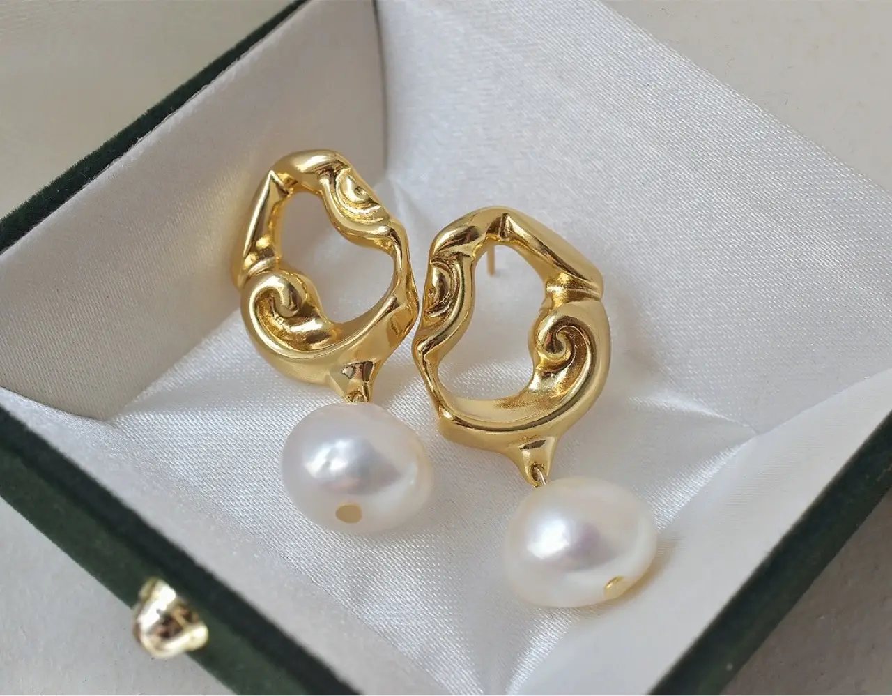 European & American Style Pearl Brass Earrings for Women — feature 4