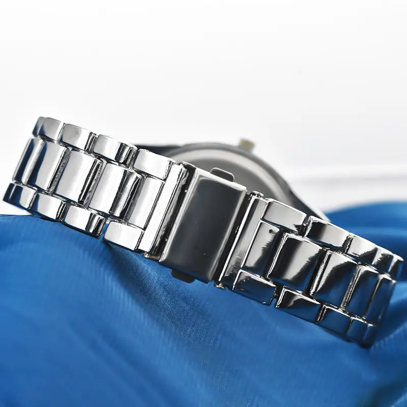 Men's Steel Band Classic Watch with Blue Dial