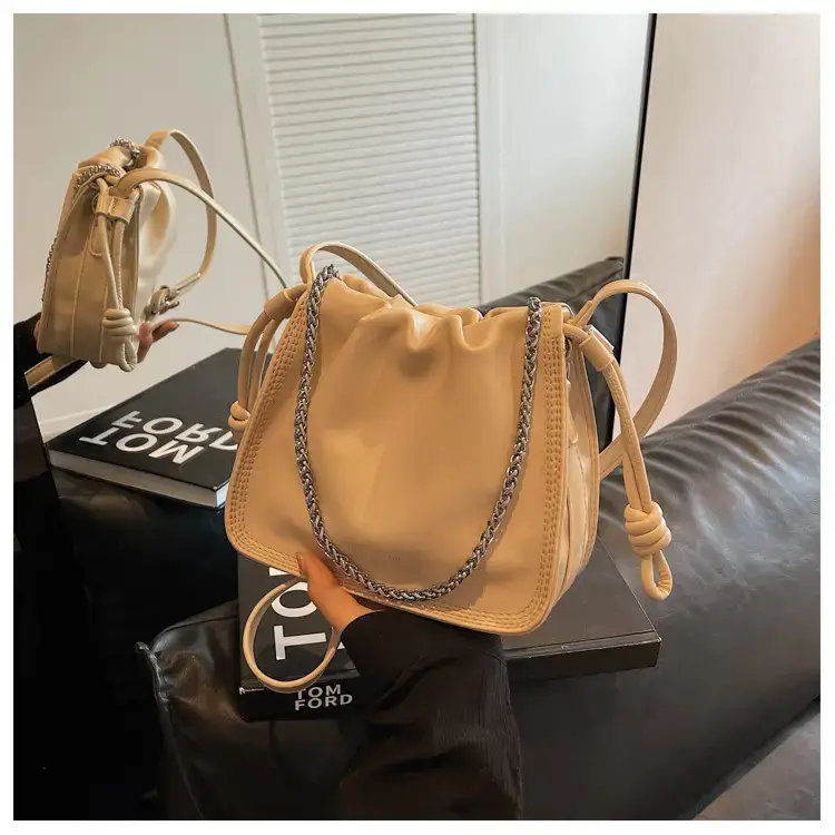 Women's Black Pleated Shoulder Bag with Chain Strap — feature 19