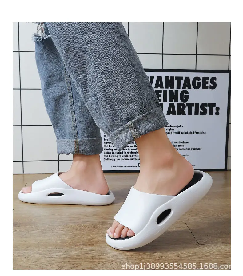 Home slippers men's household feeling of stepping on excrement summer home slippers bathroom bathing outside wearing sandals women's summer wholesale — feature 13