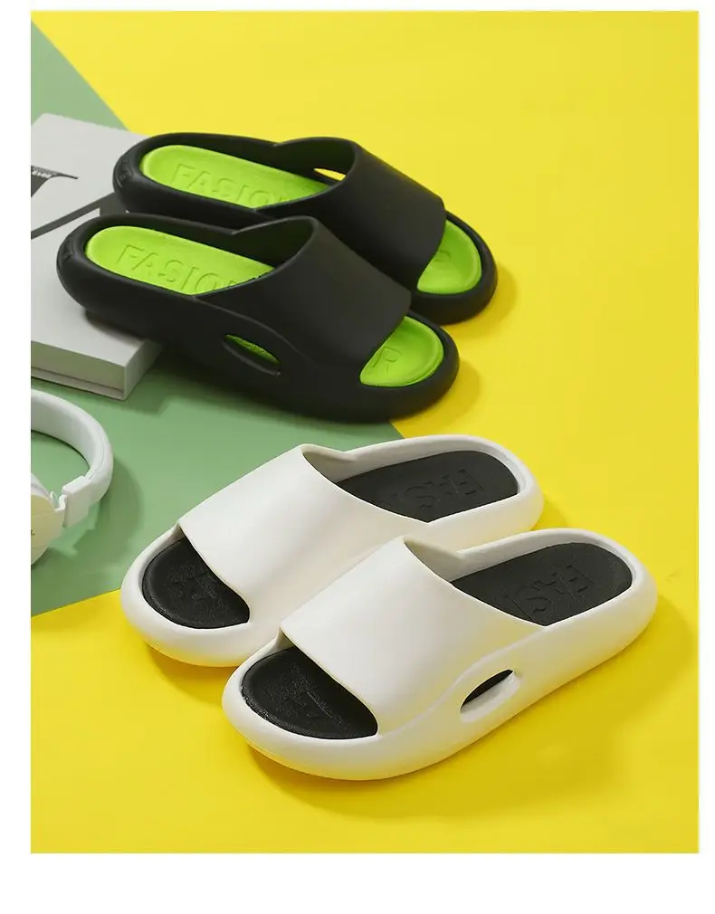 Home slippers men's household feeling of stepping on excrement summer home slippers bathroom bathing outside wearing sandals women's summer wholesale — feature 23