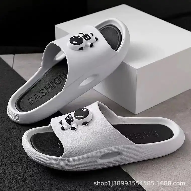Home slippers men's household feeling of stepping on excrement summer home slippers bathroom bathing outside wearing sandals women's summer wholesale - Image 6