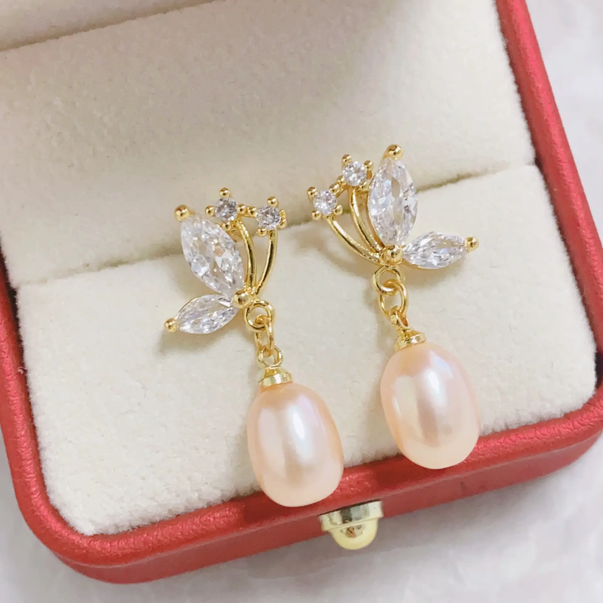 S925 Gold Plated Pearl Bow Earrings for Women — feature 16