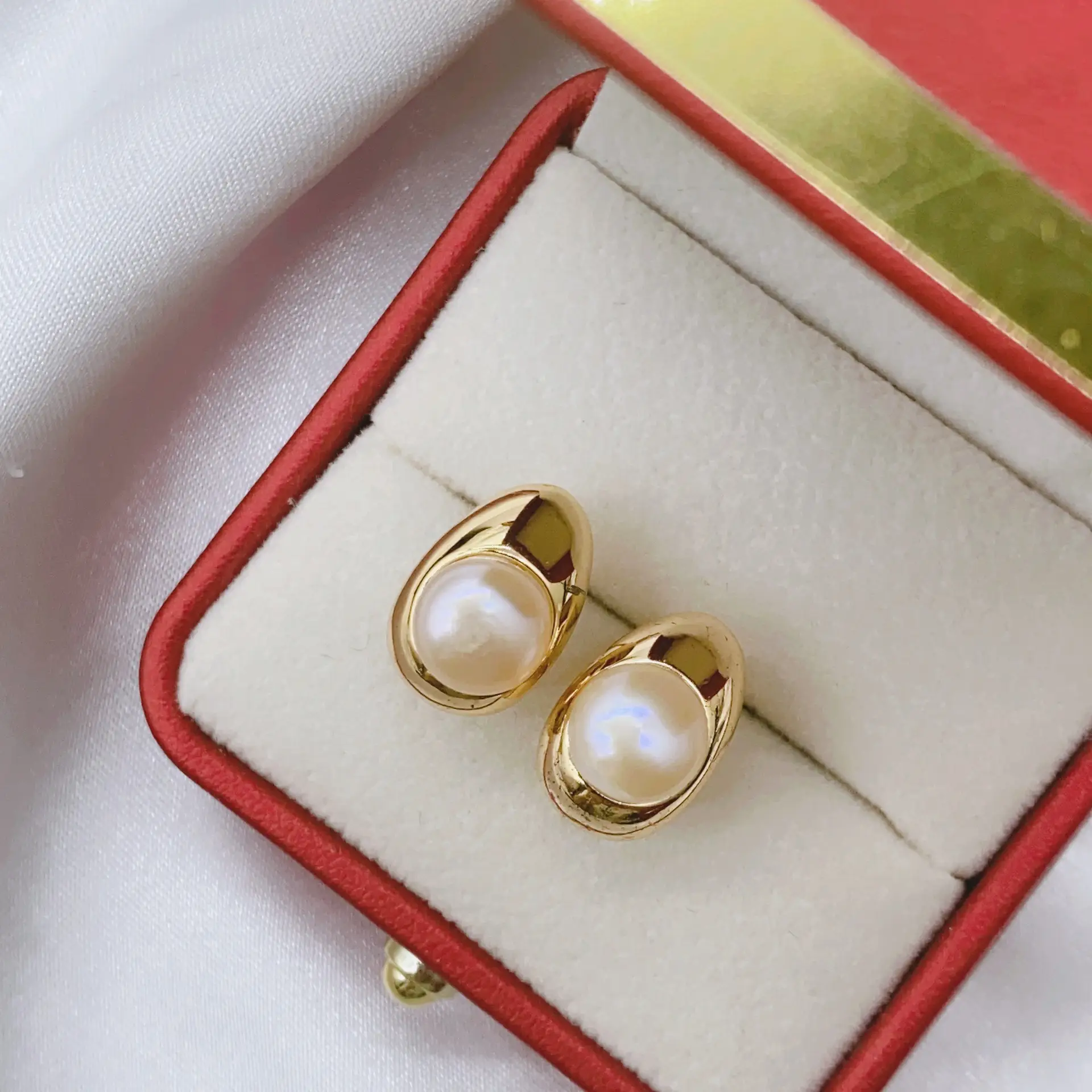S925 Gold Plated Pearl Bow Earrings for Women