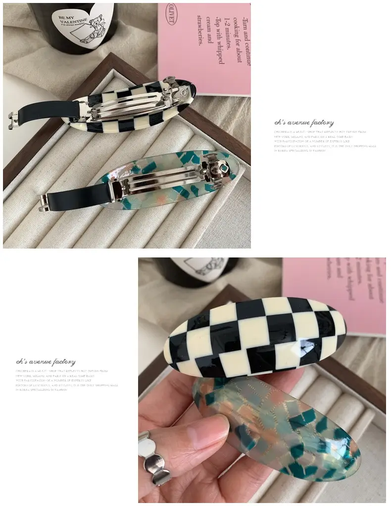 French Vintage Checkered Hairpin for Women — feature 10