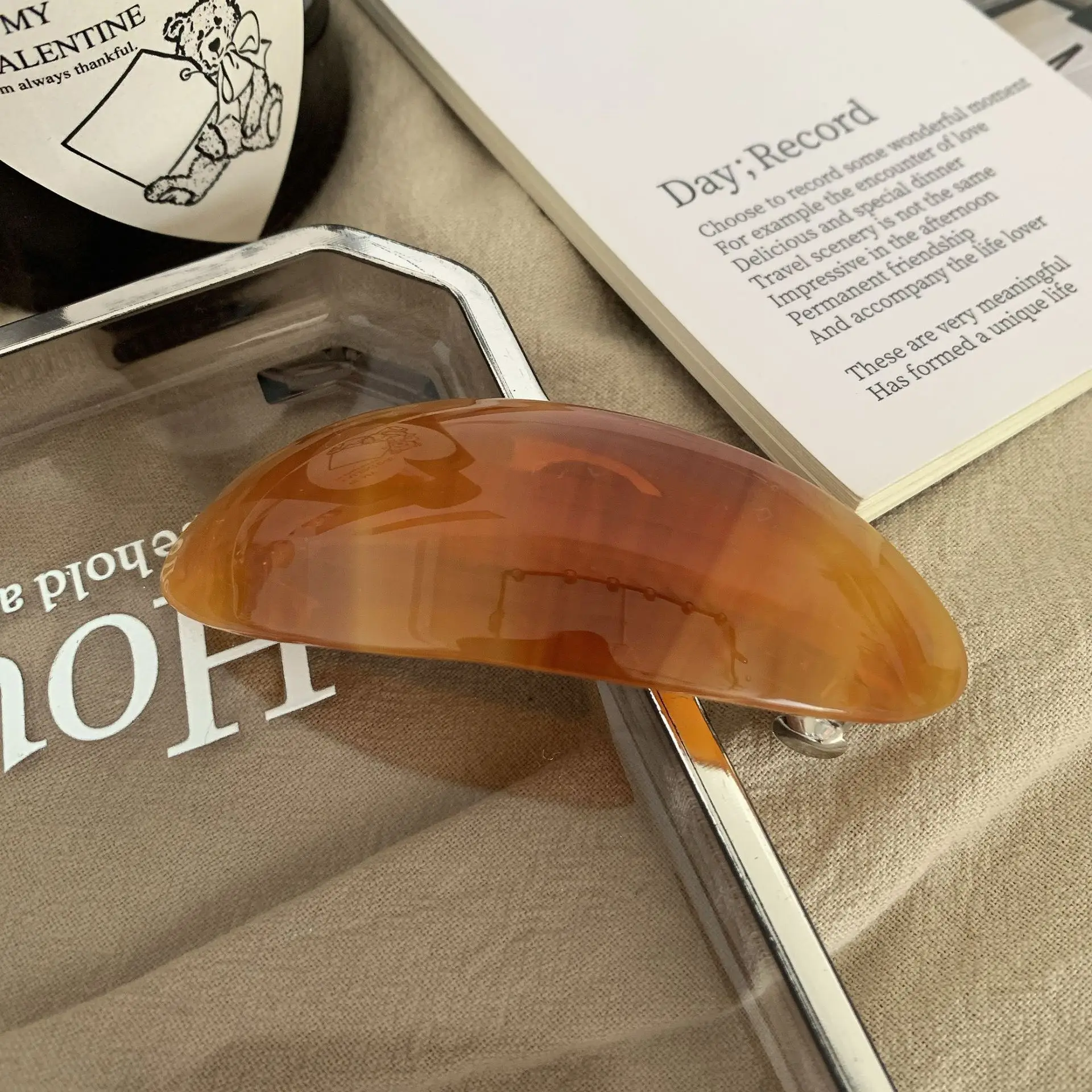 French Vintage Checkered Hairpin for Women - Image 3