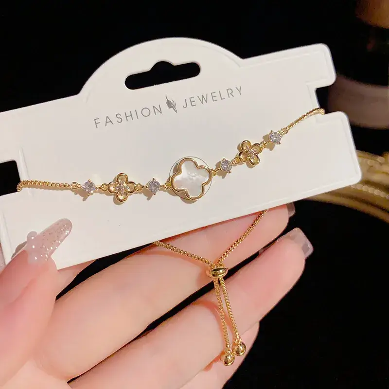Sweet Flower Pull-Out Bracelet Gold Plated - Image 5