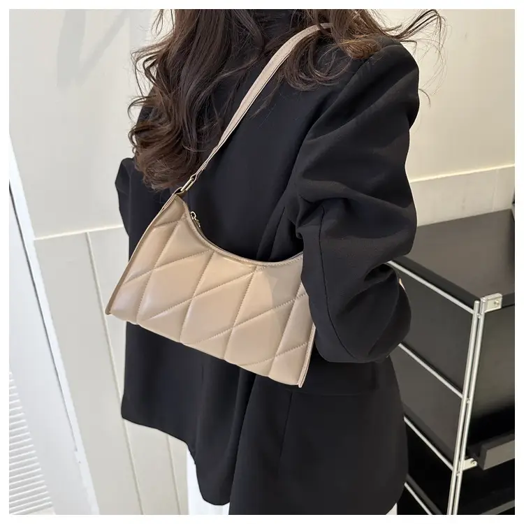 Black Rhombic Embroidery Shoulder Bag for Women — feature 18