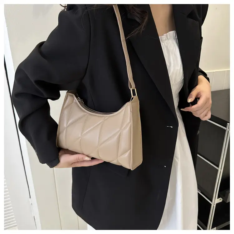 Black Rhombic Embroidery Shoulder Bag for Women — feature 19
