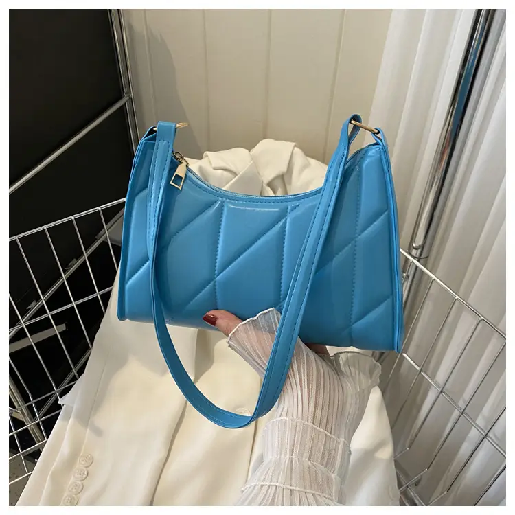 Black Rhombic Embroidery Shoulder Bag for Women — feature 26