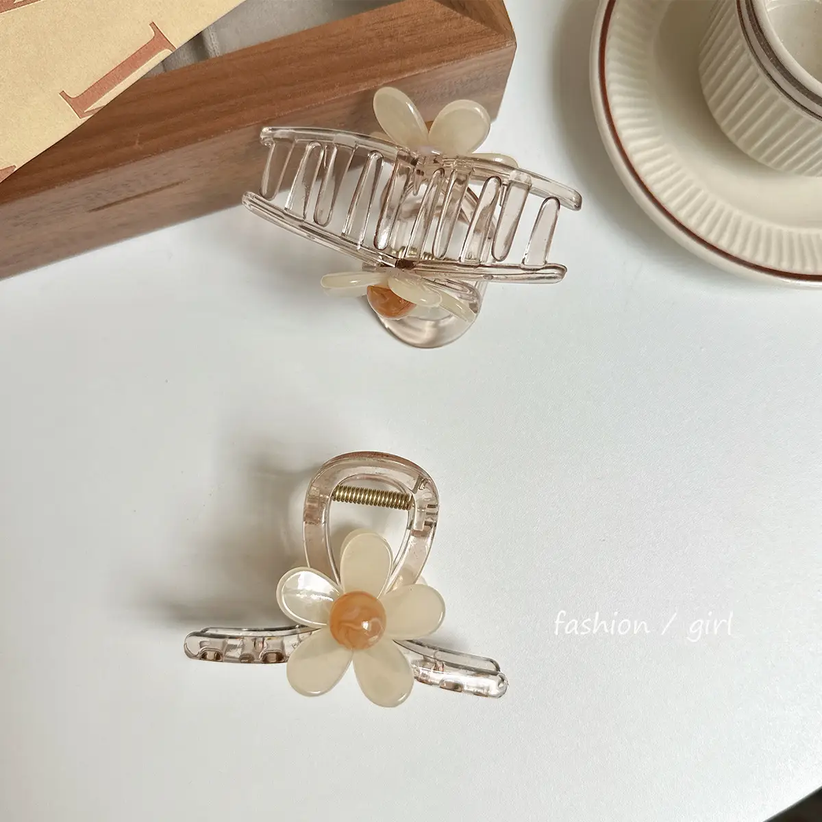 Elegant Flower Hairpin for Women Summer Updo Clip — feature 16