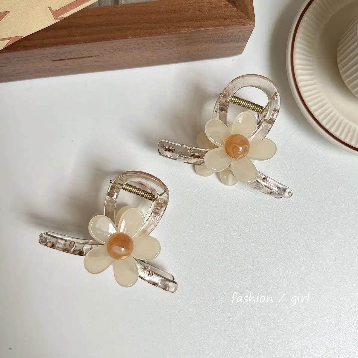 Elegant Flower Hairpin for Women Summer Updo Clip — feature 18