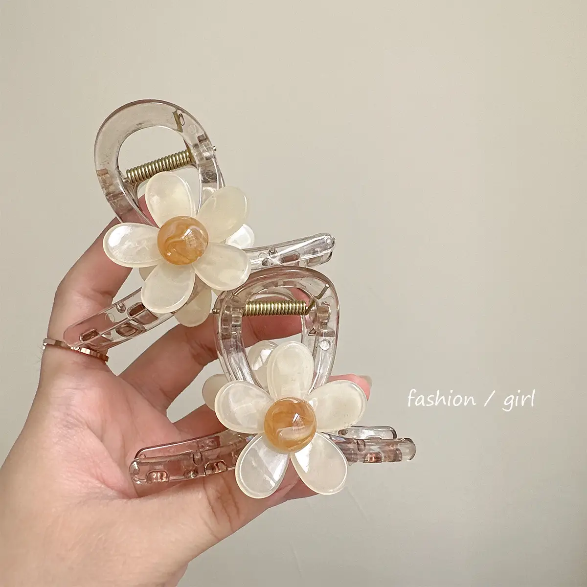 Elegant Flower Hairpin for Women Summer Updo Clip — feature 6