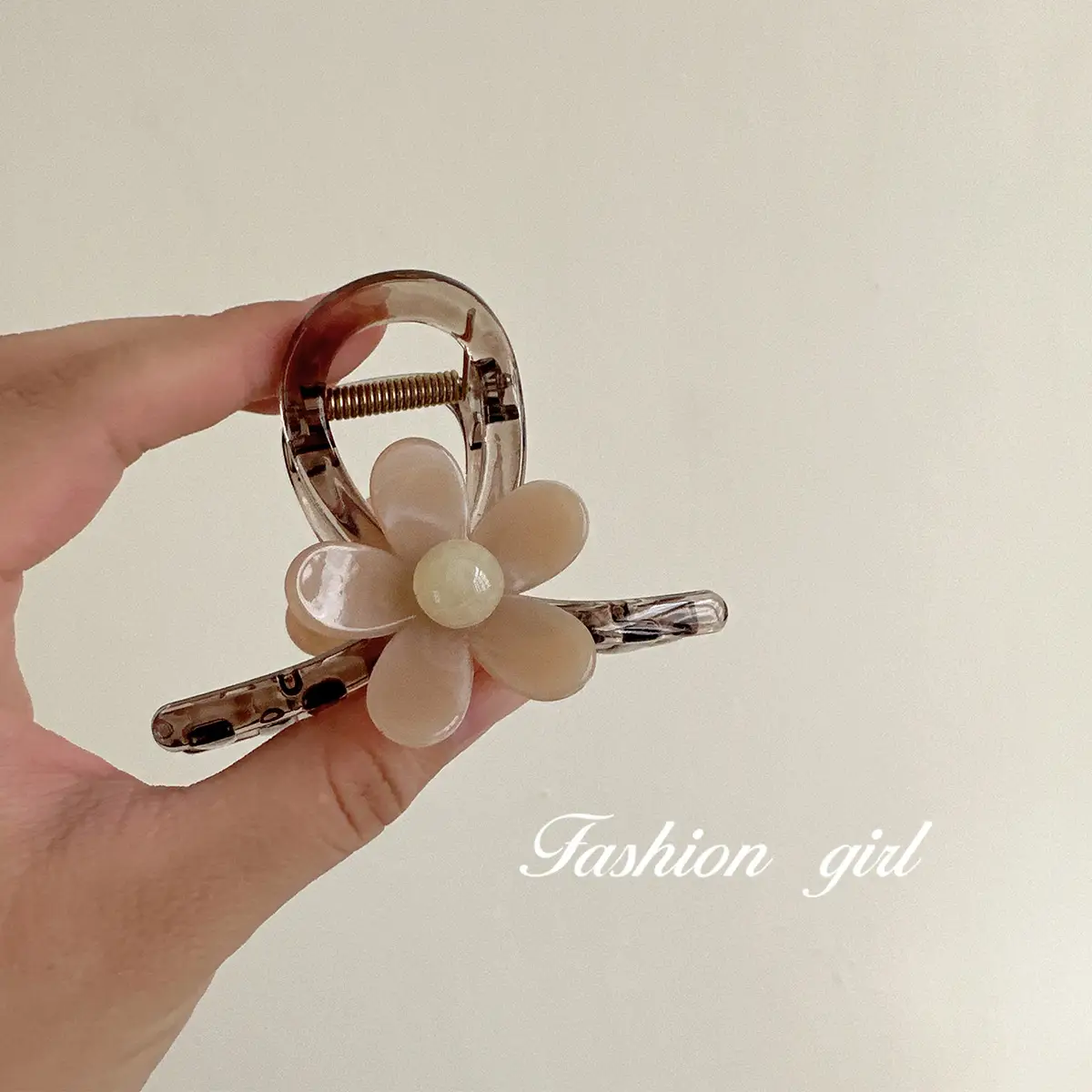Elegant Flower Hairpin for Women Summer Updo Clip