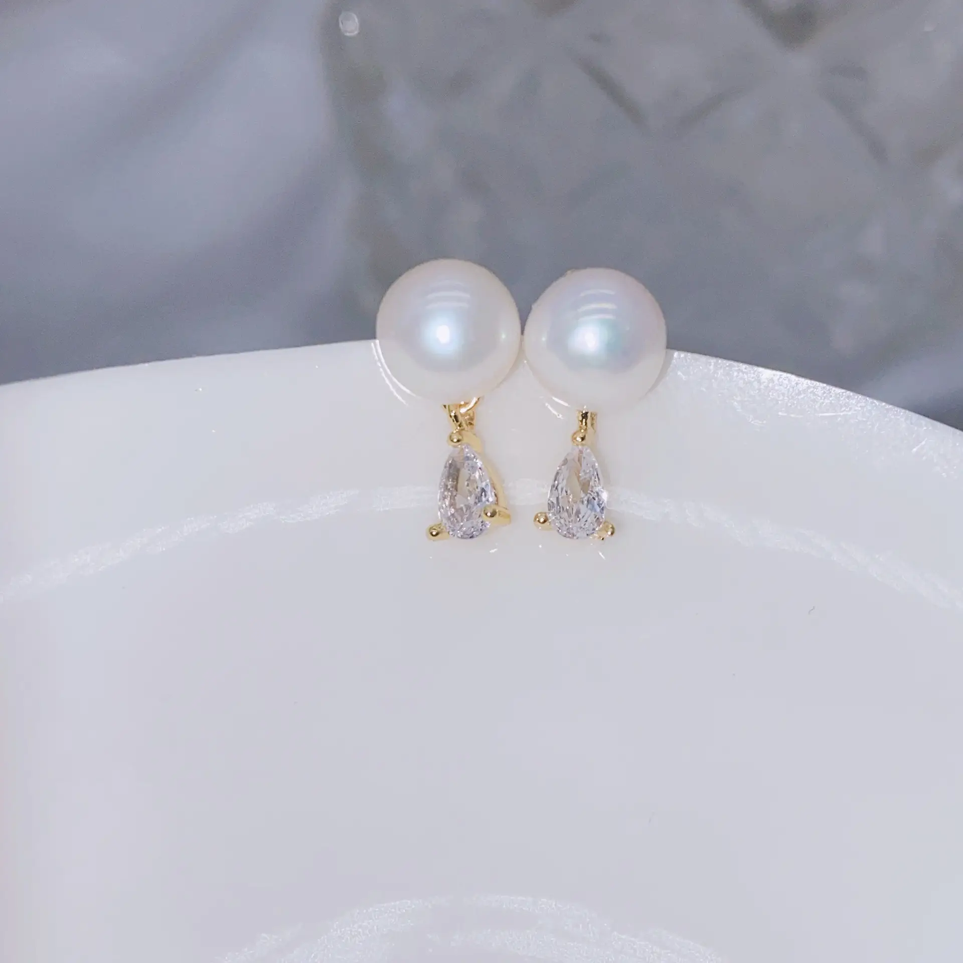 Natural Gray Pearl Earrings with Zircon & Multi Beads — feature 18