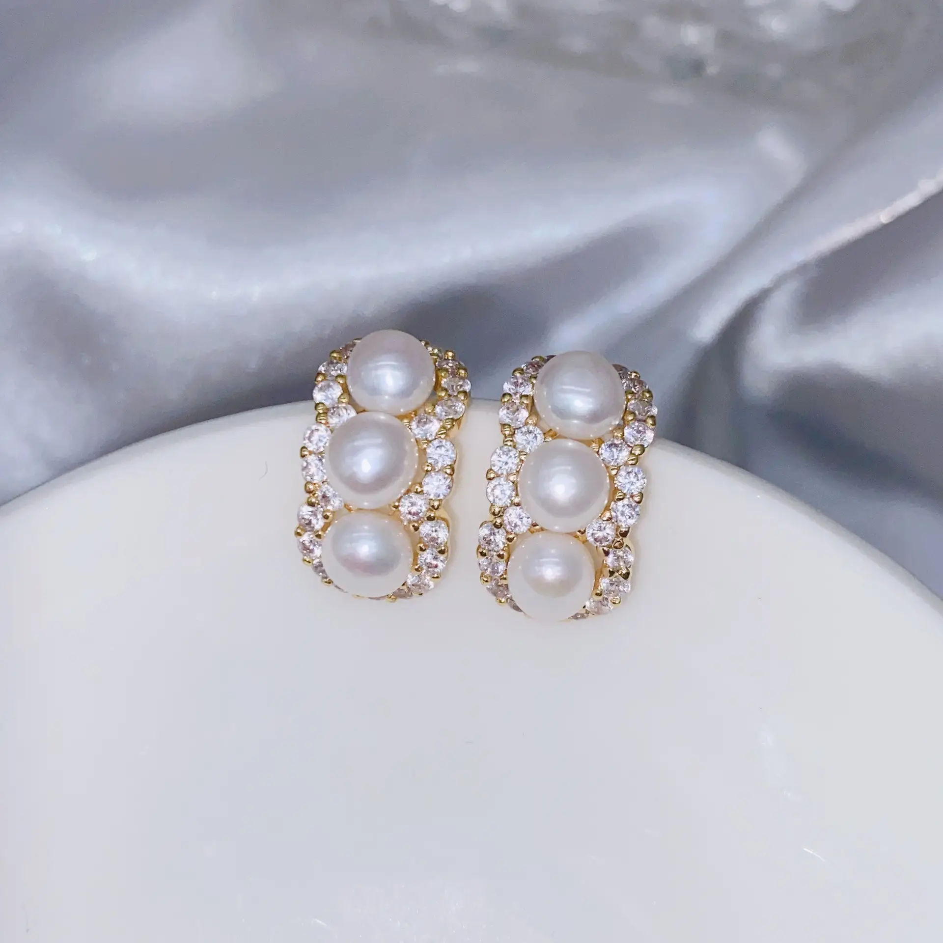 Natural Gray Pearl Earrings with Zircon & Multi Beads