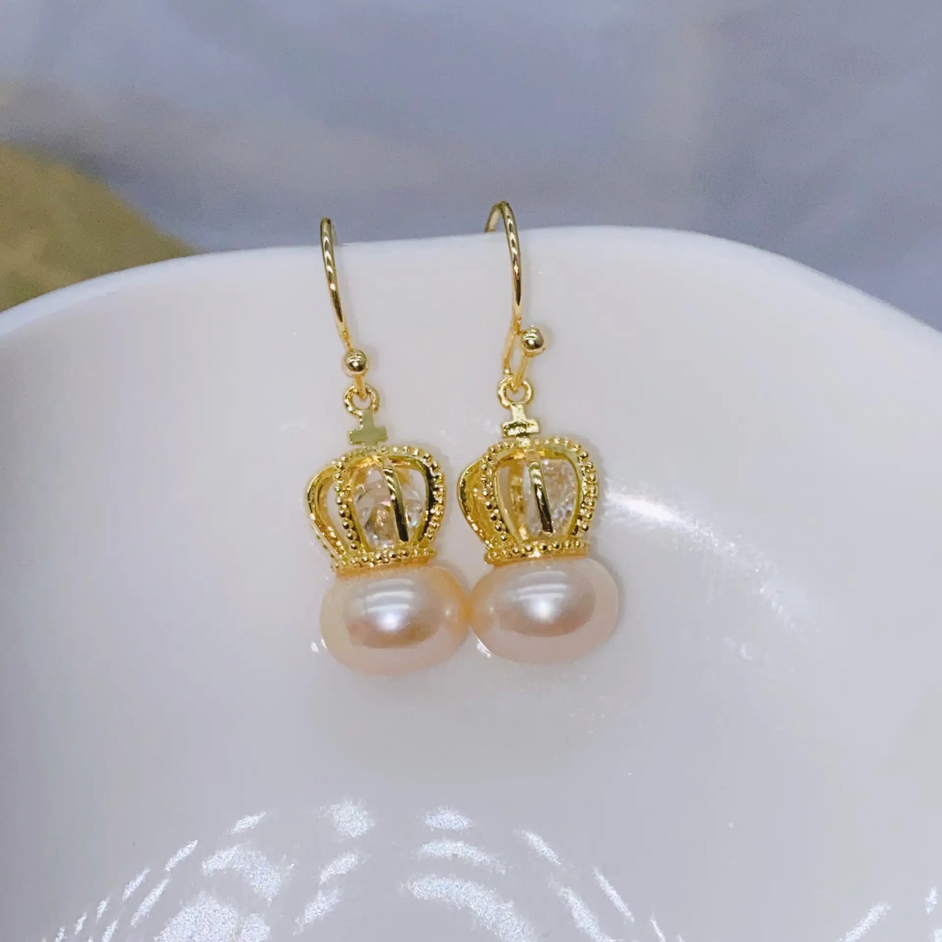 Blue Pearl Earrings with Silver Needle Studs — feature 14
