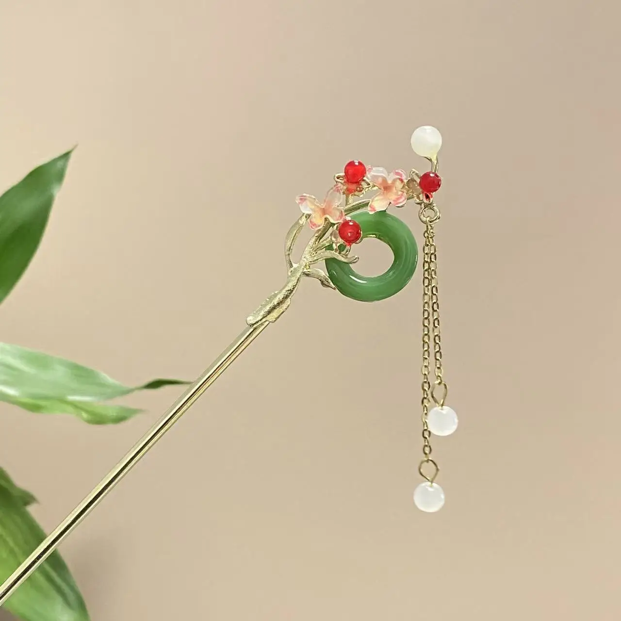 Antique Star Hanfu Hairpin with Pearl Drop — feature 23