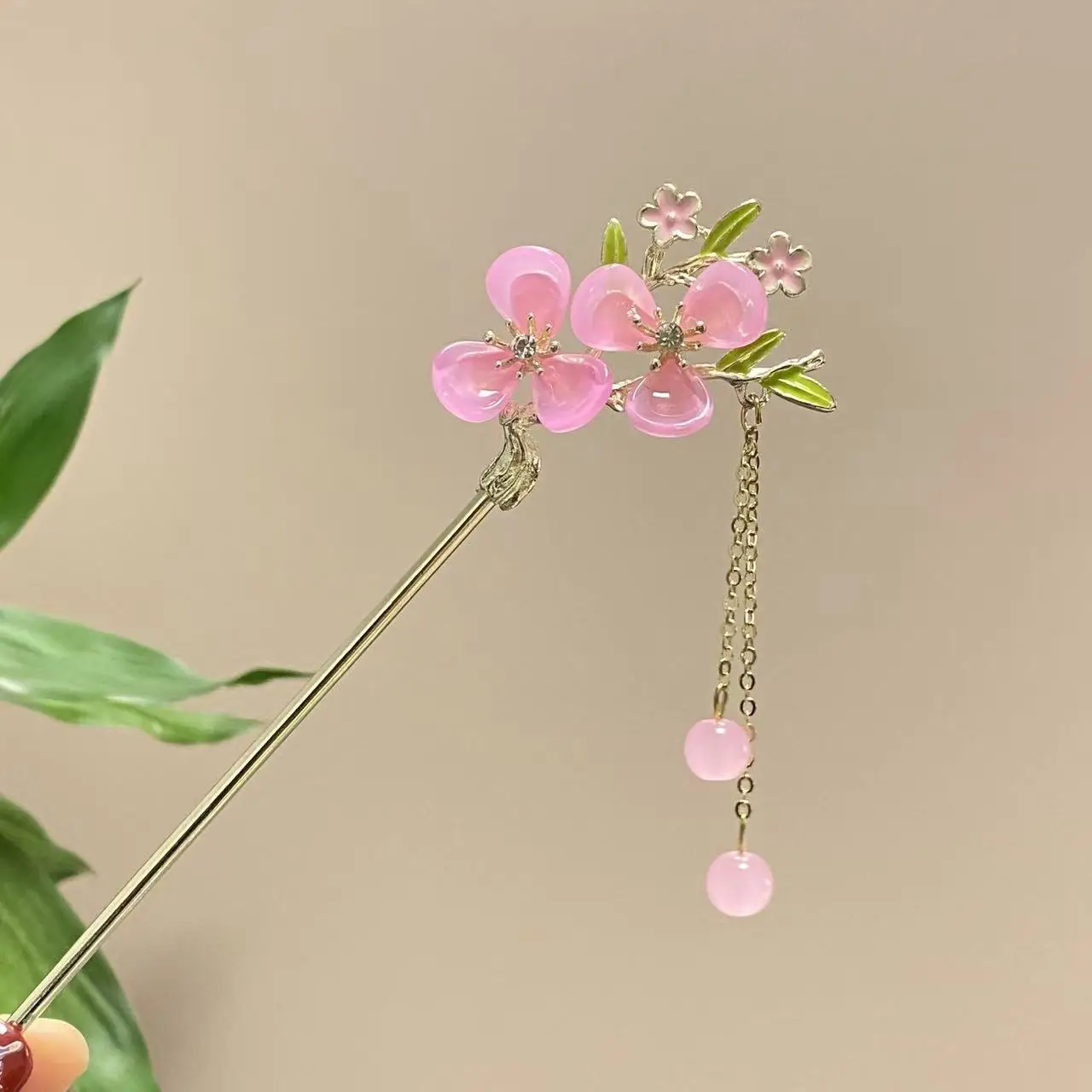 Antique Star Hanfu Hairpin with Pearl Drop — feature 28