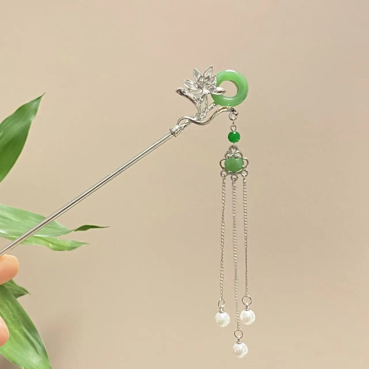Antique Star Hanfu Hairpin with Pearl Drop — feature 29