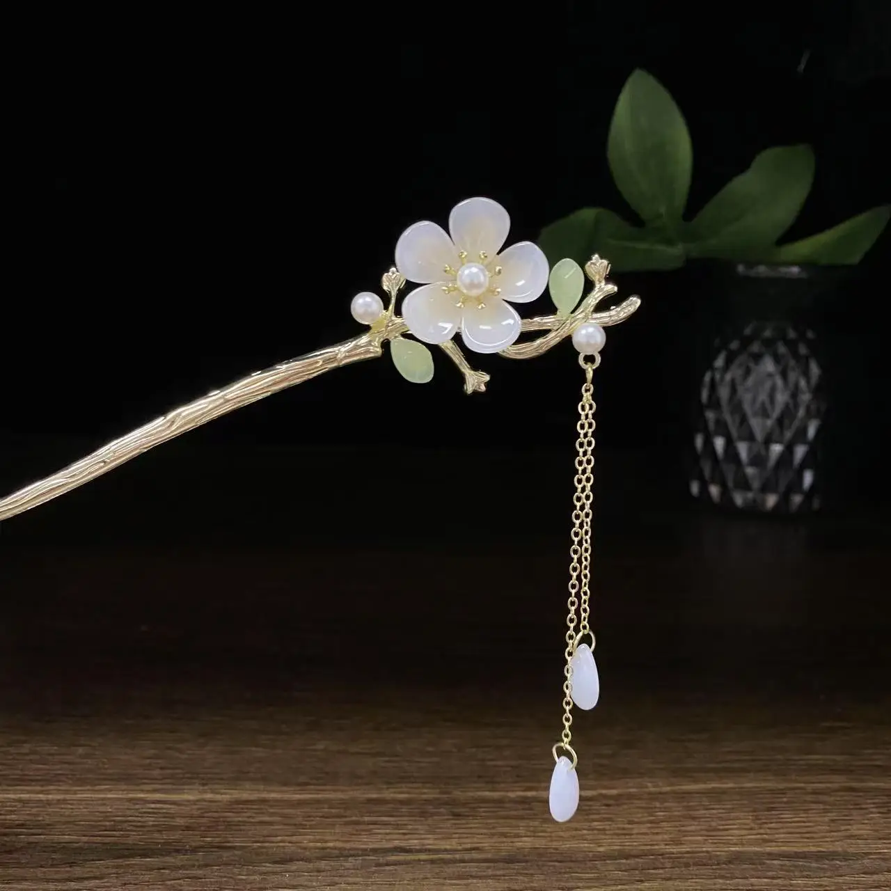 Hairpin 3841