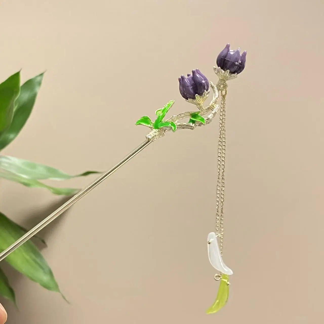 Antique Star Hanfu Hairpin with Pearl Drop — feature 25