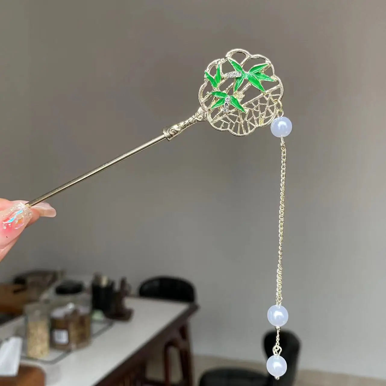 Antique Star Hanfu Hairpin with Pearl Drop - Image 2