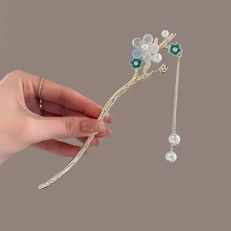 Antique Star Hanfu Hairpin with Pearl Drop - Image 5