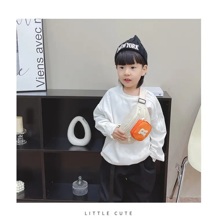 Kids Coin Purse Black White Letters Crossbody Bag — feature 27