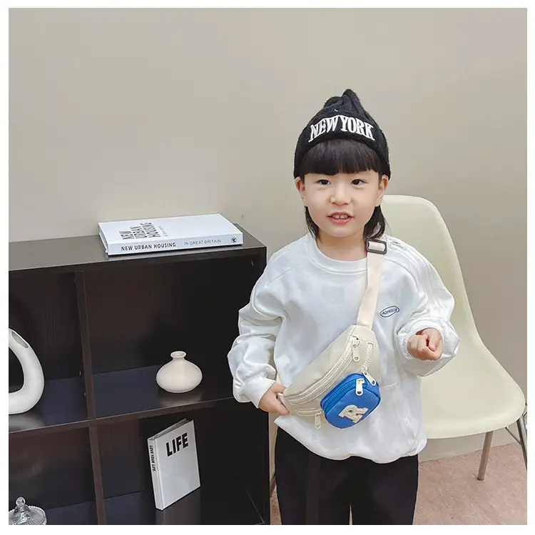 Kids Coin Purse Black White Letters Crossbody Bag — feature 39