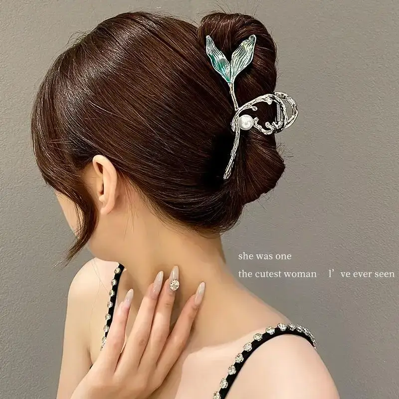 Pearl Shark Hair Clip Large 13cm Women's Headwear