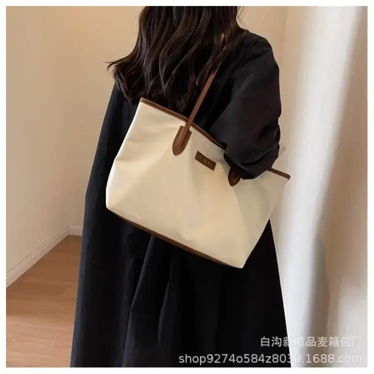 Silver Crossbody Tote Bag Women 2023 Summer Fashion β feature 21
